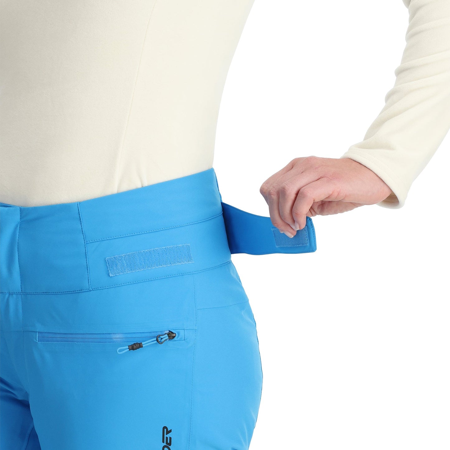 Siegerin bei den Damen – Aether Blue