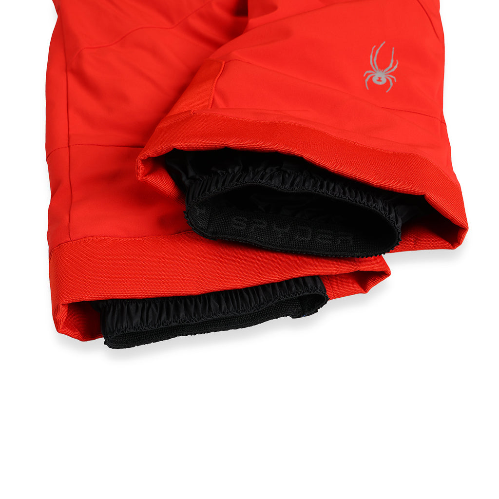Expedition der kleinen Jungen – Vulkan
